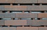 Waterpasserende longstone opritsteen 7 cm oud emmen