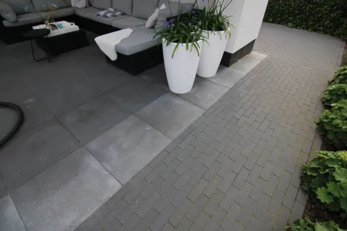 Strackstone Crown GRN+ Dikformaat 21x7x8 vlak antraciet KOMO PL2-