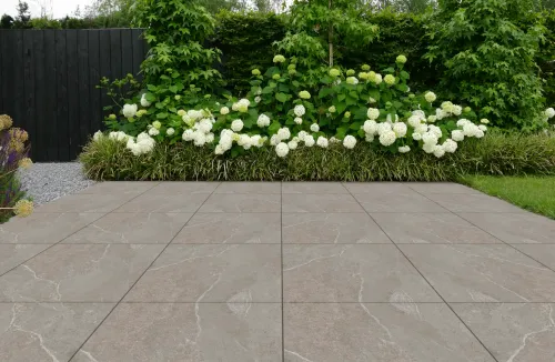 Ceramiton Rivo 60x60x4cm Peak-Met afstandhouders