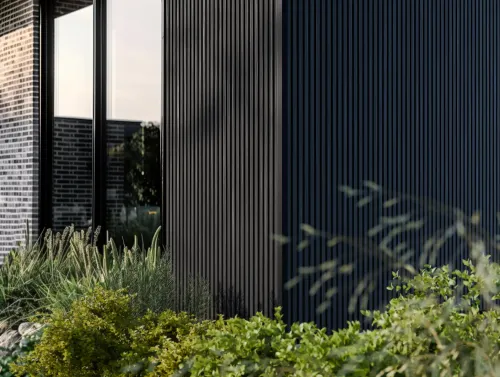 WPC WEO35 Gardenwall 33x170mm (wb 140mm) 290cm Ebony Black-Snelle en eenvoudige installatie