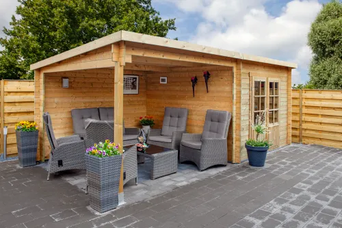 Blokhut - Tuinhuis 28mm Chappo met overkapping-