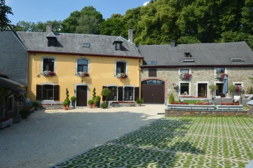 Virage 30x30x12 Grey-Met afstandhouders