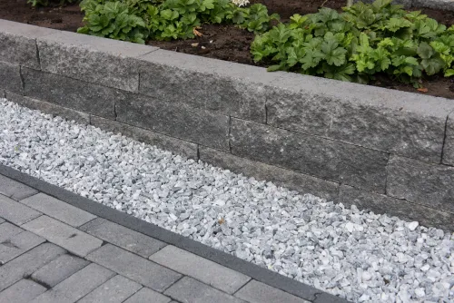 Icy Blue Split 8-16mm BB (1m3 1500kg)-Uitstekend te combineren met verschillende tuinstijlen