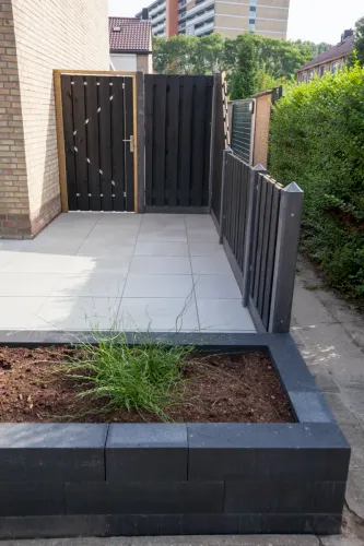 Tuindeur RVS Inbouwslotset Grenen Zwart Geschaafd100x195-IJzeren poortframe