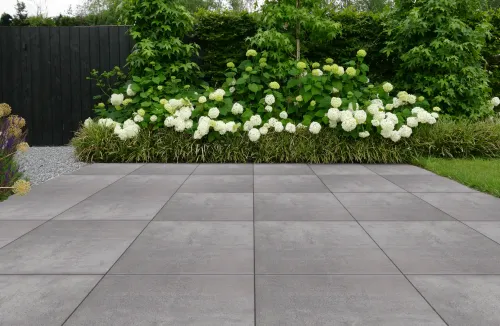 Ceramiton Onyx 60x60x4cm Frost-Met afstandhouders